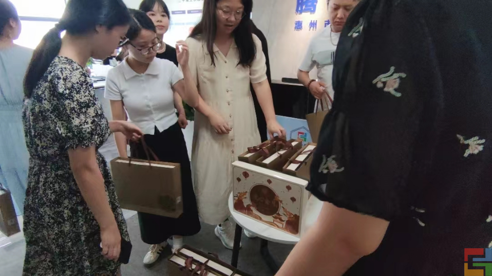 惠州E企盈中秋节活动(图2) 惠州E企盈中秋节活动(图2)